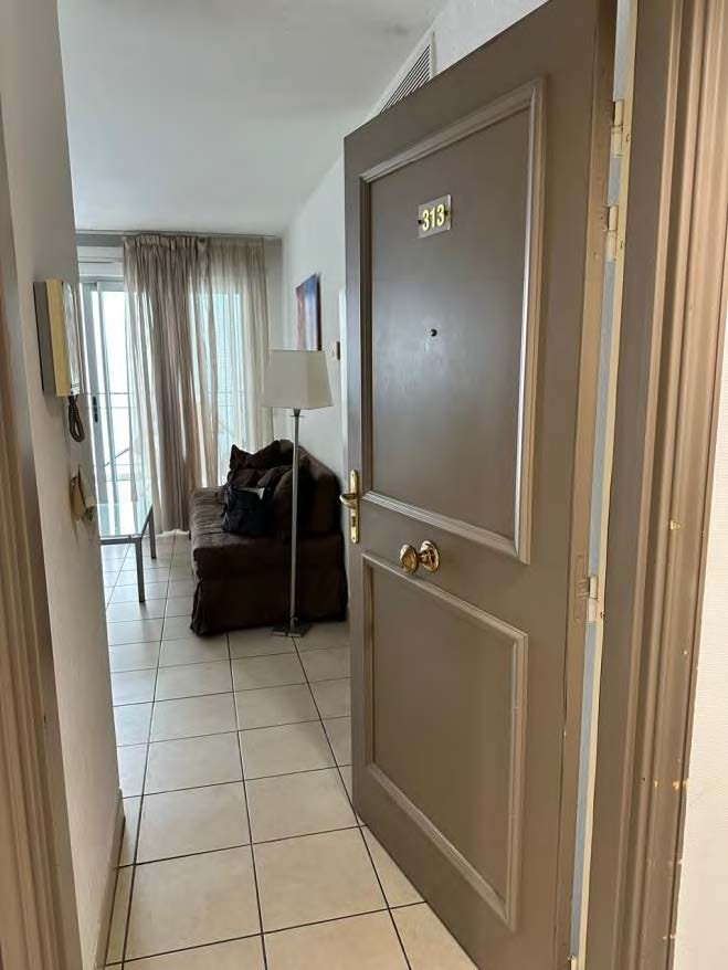 APPARTEMENT À USAGE D'HABITATION – CAGNES-SUR-MER (06800) photo 2