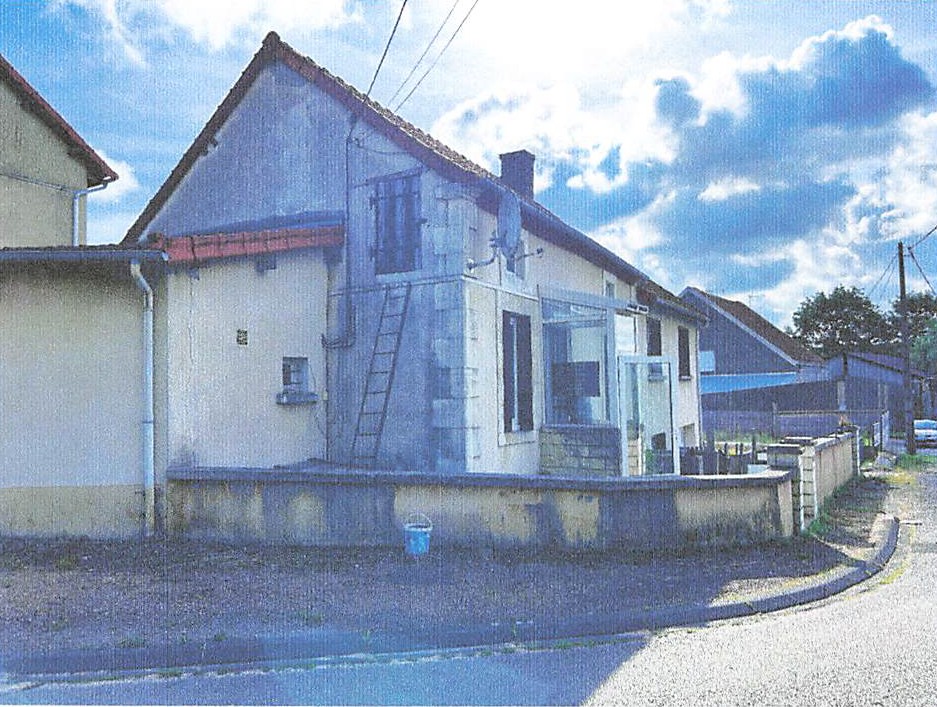MAISON À USAGE D'HABITATION – SAINT ELOY LES MINES (63700) photo 2
