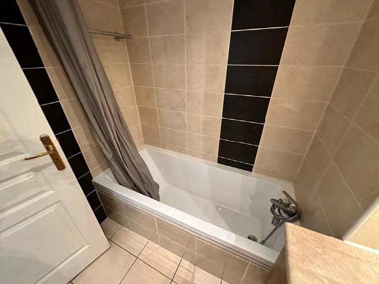 APPARTEMENT À USAGE D'HABITATION – CAGNES-SUR-MER (06800) photo 21